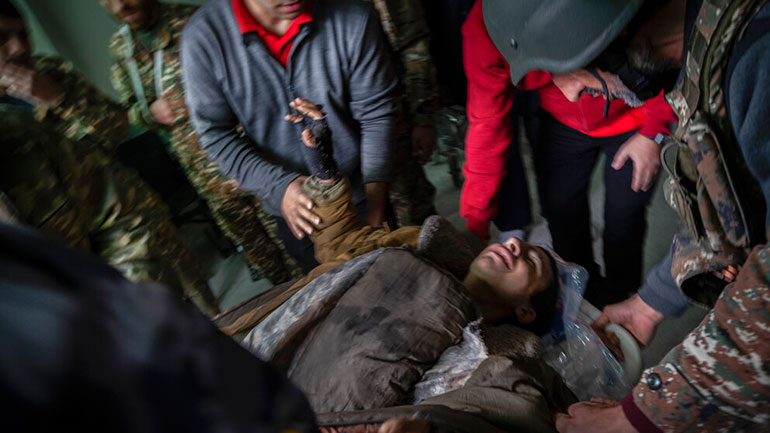 Ναγκόρνο Καραμπάχ: Σφοδρές μάχες στα περίχωρα μιας στρατηγικής πόλης