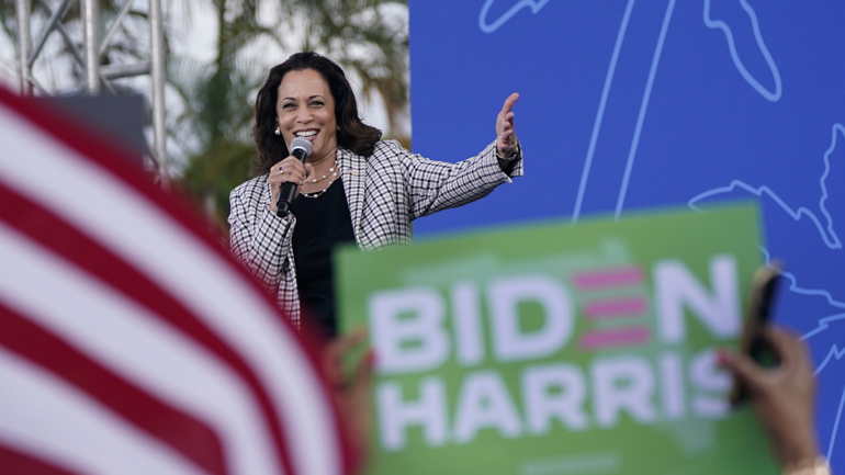 Η αντιπρόεδρος του Μπάιντεν για τη νίκη στις εκλογές: «Θα στρωθώ στη δουλειά»