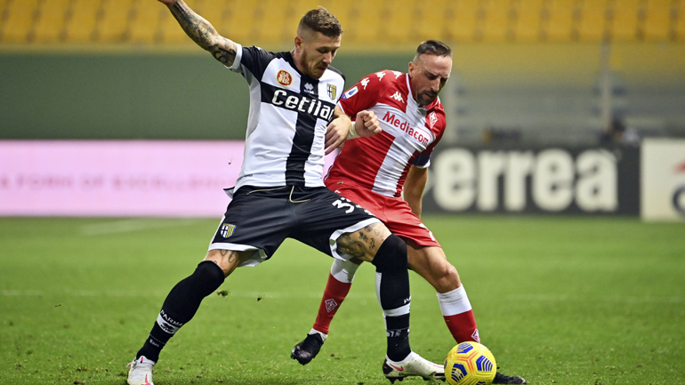 Ισόπαλες χωρίς γκολ στο «Ταρντίνι» Πάρμα και Φιορεντίνα