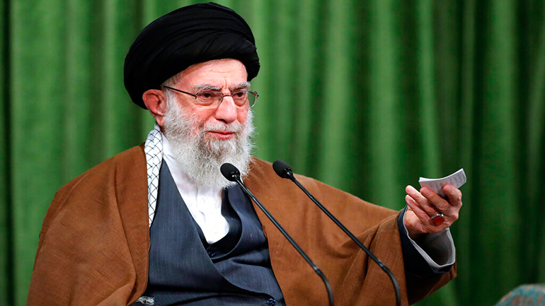 Το Ιράν ελπίζει σε μια αλλαγή των «καταστροφικών πολιτικών των ΗΠΑ» μετά τη νίκη του Μπάιντεν