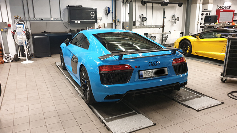 Τα συνεργεία αυτοκινήτων (όπως και μοτοσικλετών) παραμένουν ανοιχτά...