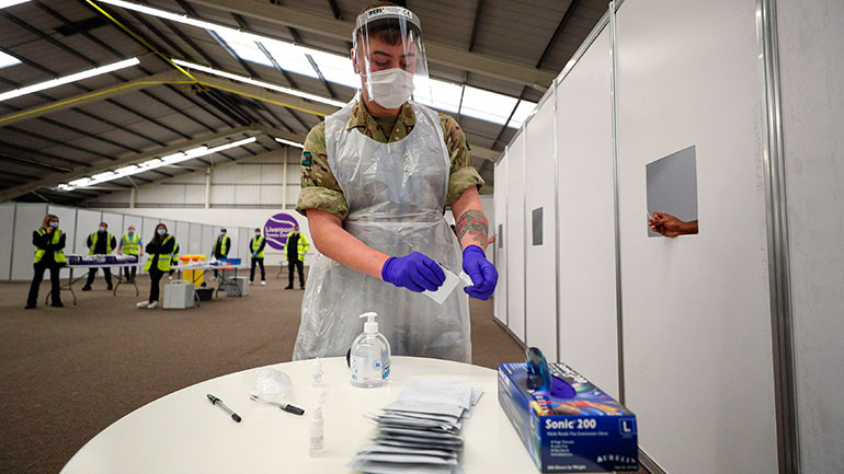 Η Τσεχία ανακοίνωσε 7.722 νέα κρούσματα κορωνοϊού το τελευταίο 24ωρο