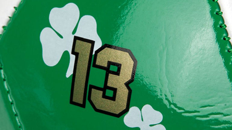 Μας τα ζαλίζει ο καψούρης για την γκόμενα…