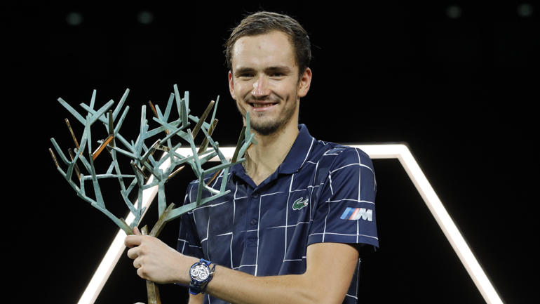 Τένις: Θρίαμβος του Μεντβέντεφ στο Paris Masters