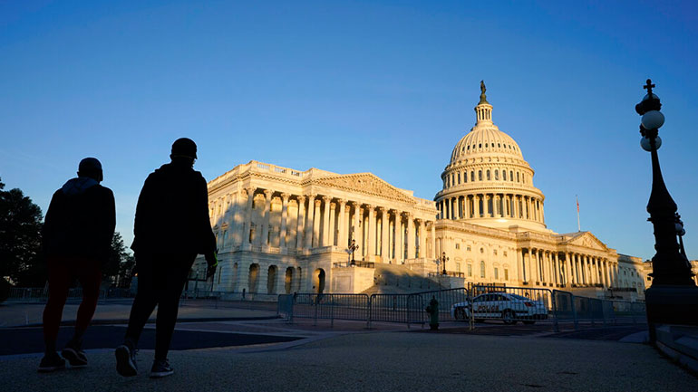 ΗΠΑ: Εορτασμοί ξέσπασαν σε πολλές αμερικανικές πόλεις μετά την νίκη του Τζο Μπάιντεν
