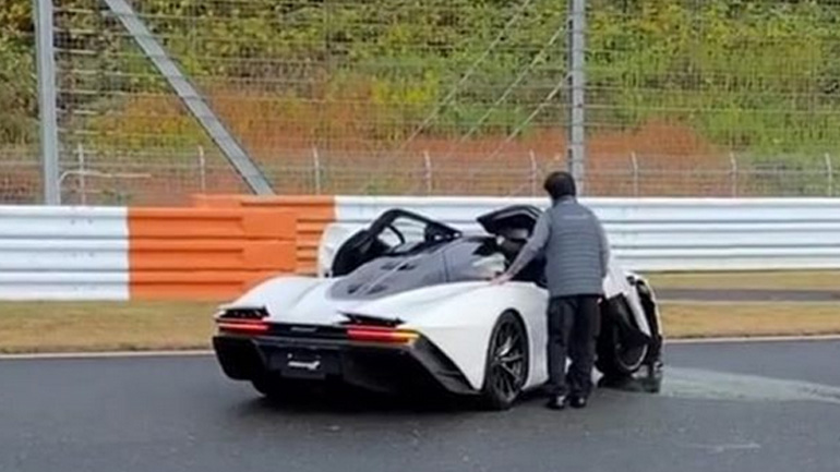 Τράκαρε αυτοκίνητο αξίας 2,2 εκατ. ευρώ