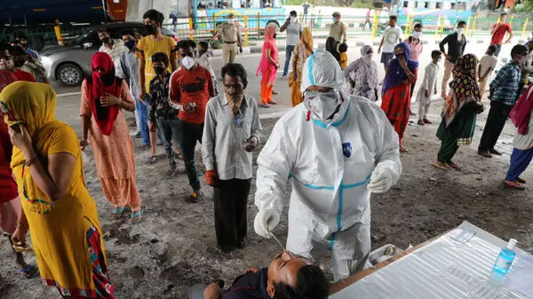 Τα κρούσματα κορωνοϊού στην Ινδία ξεπέρασαν τα 8,55 εκατομμύρια