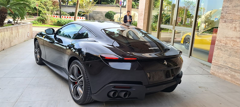 Η Roma συνδυάζει ρετρό και σύγχρονα σχεδιαστικά στοιχεία