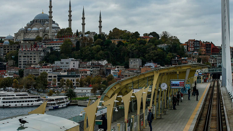 ΕΔΑΔ: Καταδίκη της Τουρκίας για την προφυλάκιση αντιπολιτευόμενων δημοσιογράφων