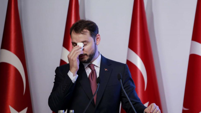 Ο μεγάλος καβγάς στο σαράι του Σουλτάνου