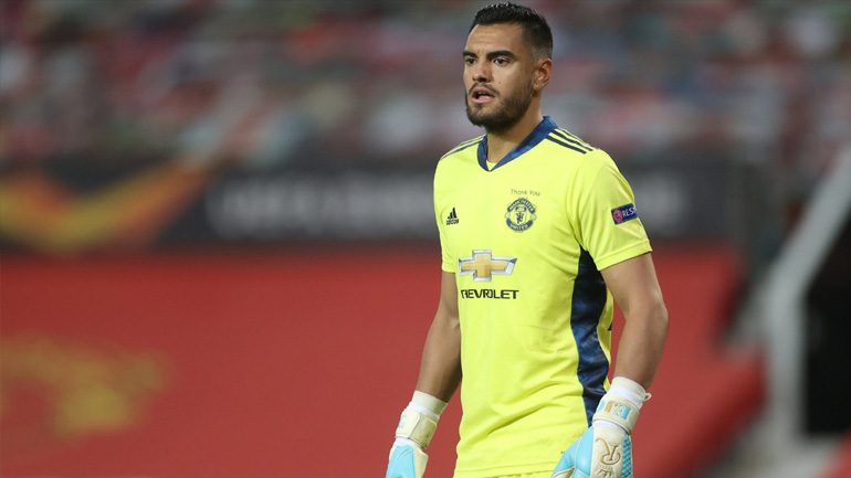 Μάντσεστερ Γιουνάιτεντ: Ψάχνει ομάδα ο Ρομέρο