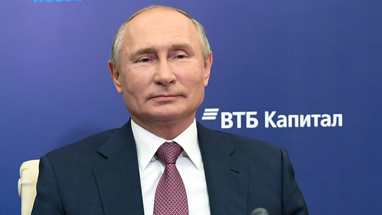 Πούτιν: «Όλα τα ρωσικά εμβόλια κατά του Covid-19 είναι αποτελεσματικά»