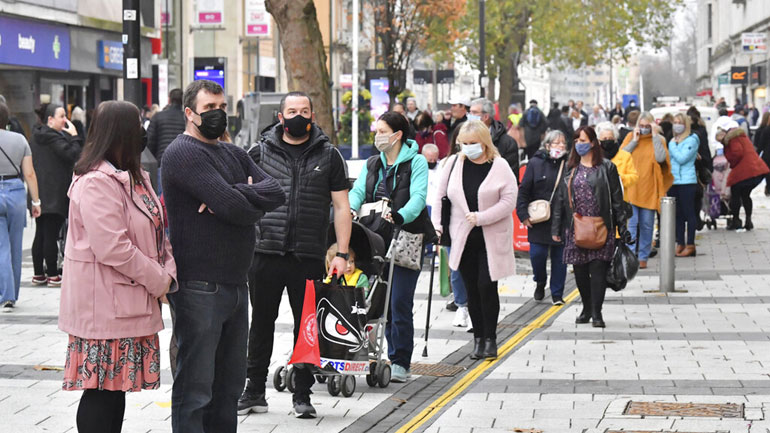 Κορωνοϊός: 5.980 νέα κρούσματα και ακόμα 107 θάνατοι στην Ελβετία