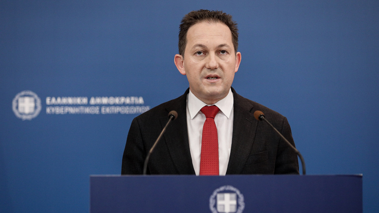 Πέτσας: «Υπάρχει πάντα στο τραπέζι η απαγόρευση μετακινήσεων μετά τις 9 το βράδυ» Πέτσας: «Υπάρχει πάντα στο τραπέζι η απαγόρευση μετακινήσεων μετά τις 9 το βράδυ»