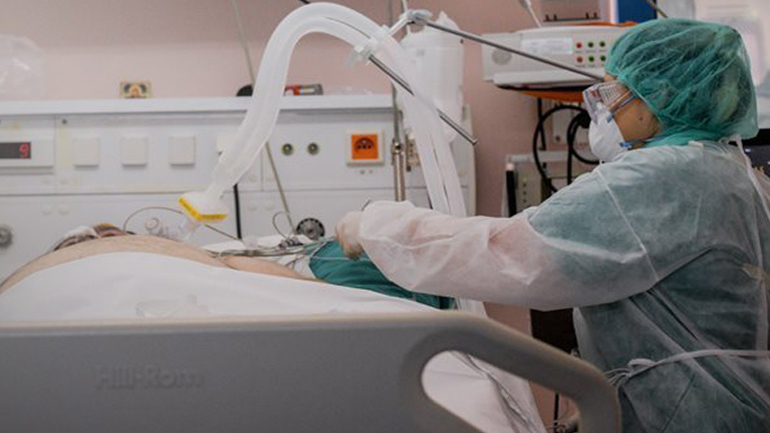 Κρήτη: Γέμισαν οι ΜΕΘ στο Βενιζέλειο – Έγινε διακομιδή ασθενή στο ΠΑΓΝΗ