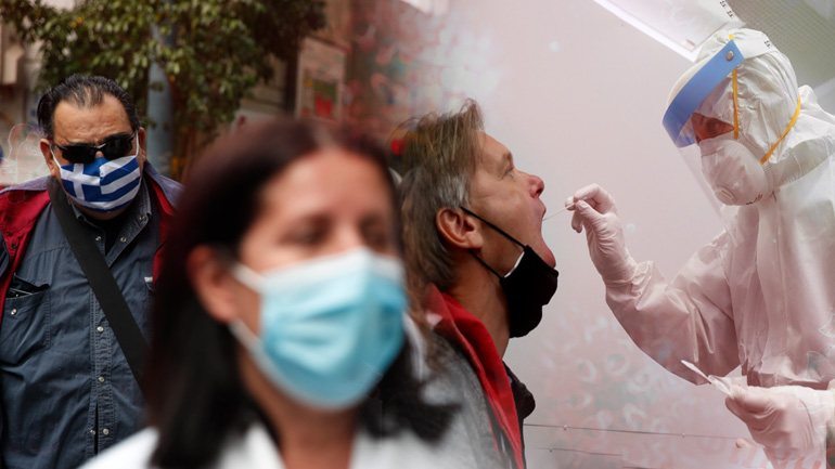 Εφιαλτική αύξηση με 3.316 νέα κρούσματα σε 24 ώρες