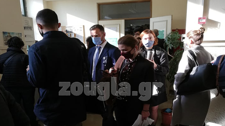 Οι δικαστικοί υπάλληλοι καταγγέλλουν τη λειτουργία των δικαστηρίων εν μέσω lockdown