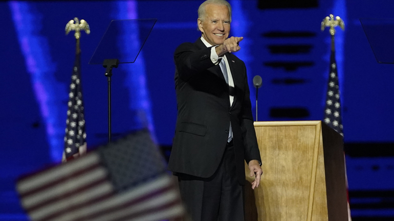 Ο Τζο Μπάιντεν δέχτηκε συγχαρητήρια από τον πάπα Φραγκίσκο