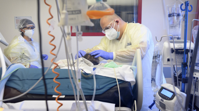 Τα νοσοκομεία της Γερμανίας φτάνουν στα όρια χωρητικότητάς τους λόγω Covid-19