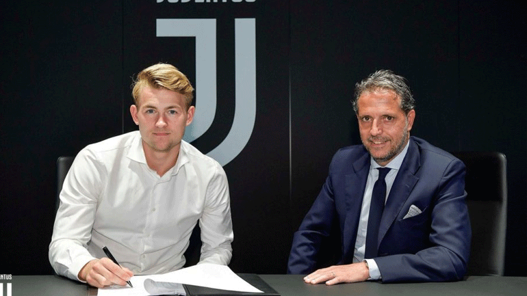 Γιουβέντους: «Δεν πωλείται ο Ντε Λιχτ»