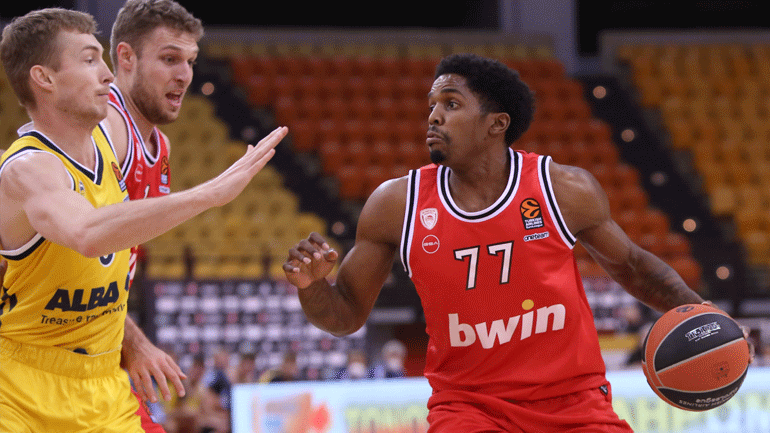 Μεταμορφώθηκε στο β’ ημίχρονο και νίκησε ο Ολυμπιακός, 75-71 την Άλμπα
