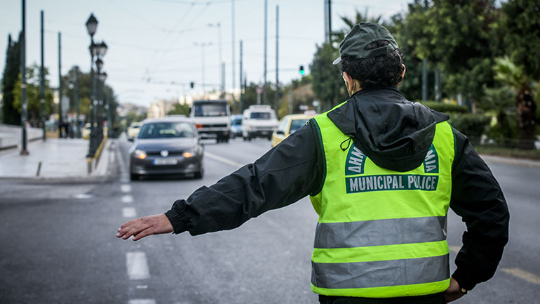 Καταγράφηκαν πάνω από δύο χιλιάδες παραβάσεις των μέτρων επιδημιολογικού συναγερμού σε όλη τη χώρα