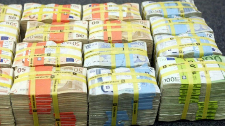 Ήπια ενίσχυση του ευρώ σήμερα