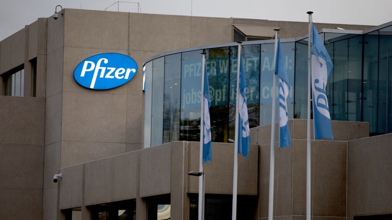 Το Ισραήλ υπέγραψε σύμβαση αγοράς εμβολίων με την Pfizer
