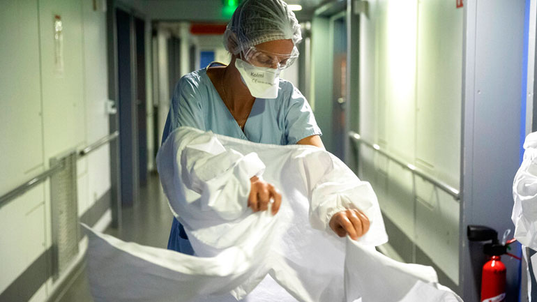 H Σλοβακία ανοίγει θέατρα, κινηματογράφους και χαιρετίζει την επιτυχία των μαζικών τεστ Covid-19