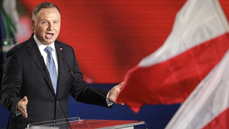 Ντούντα: Το αποτέλεσμα των εκλογών στις ΗΠΑ «δεν έχει κριθεί οριστικά»