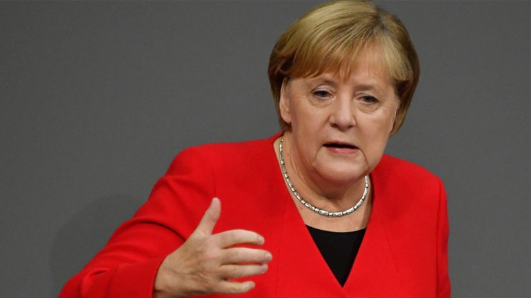 «Ο κορωνοϊός θα κυριαρχεί στην ζωή μας για πολύ ακόμη»