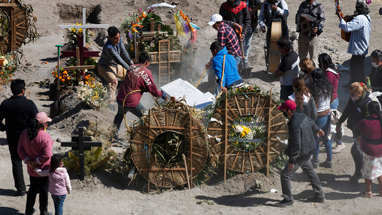 Μεξικό: Συνολικά πάνω από ένα εκατομμύριο κρούσματα και 98.000 νεκροί