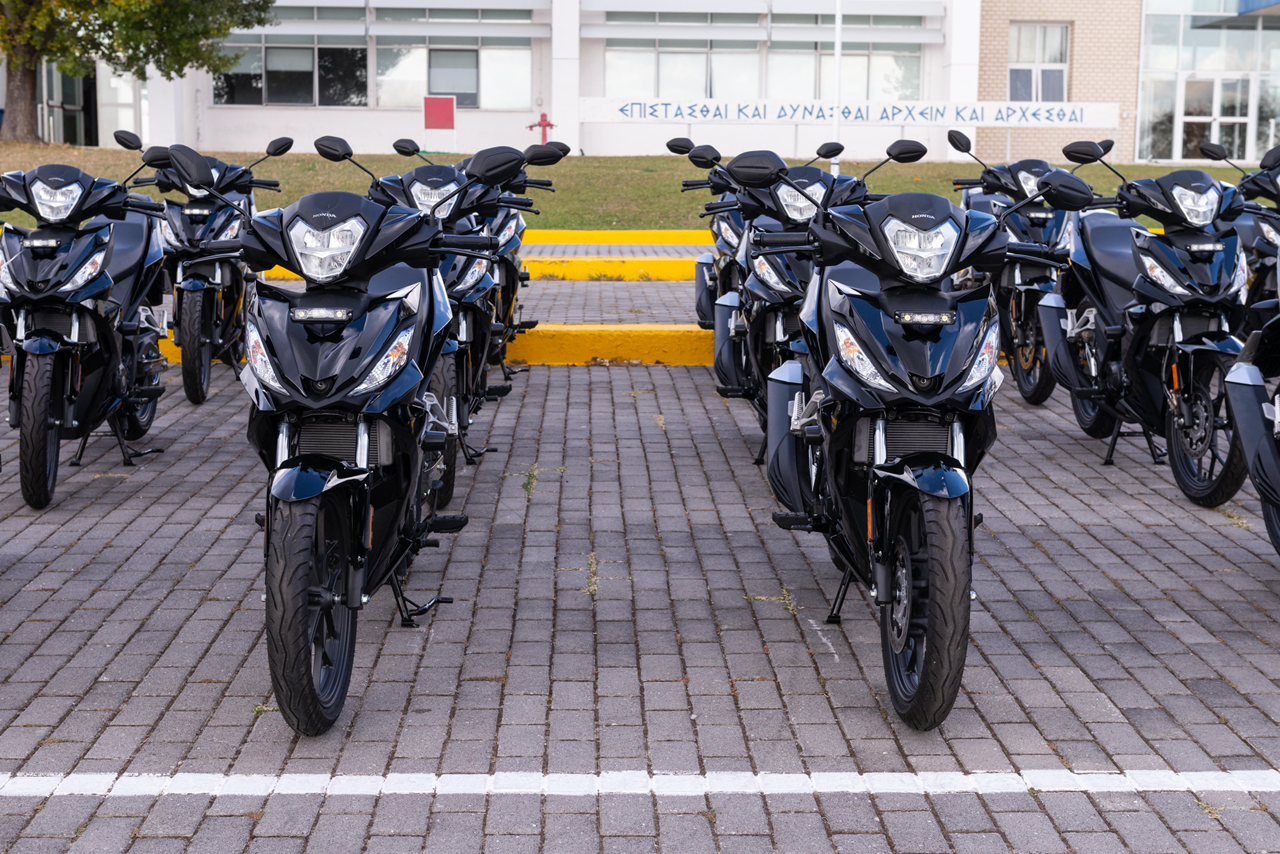 Ο εξοπλισμός της ομάδας Δράσης