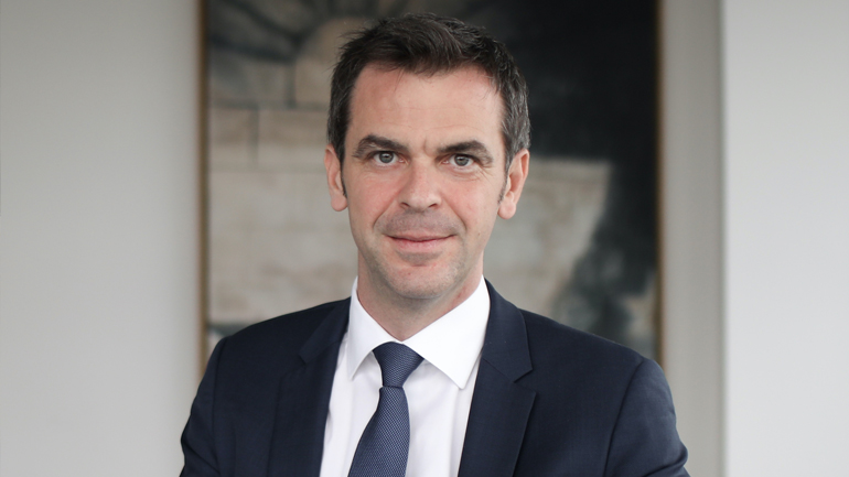 «Δεν έχουμε ακόμη νικήσει τον ιό» δήλωσε ο Γάλλος υπ. Υγείας