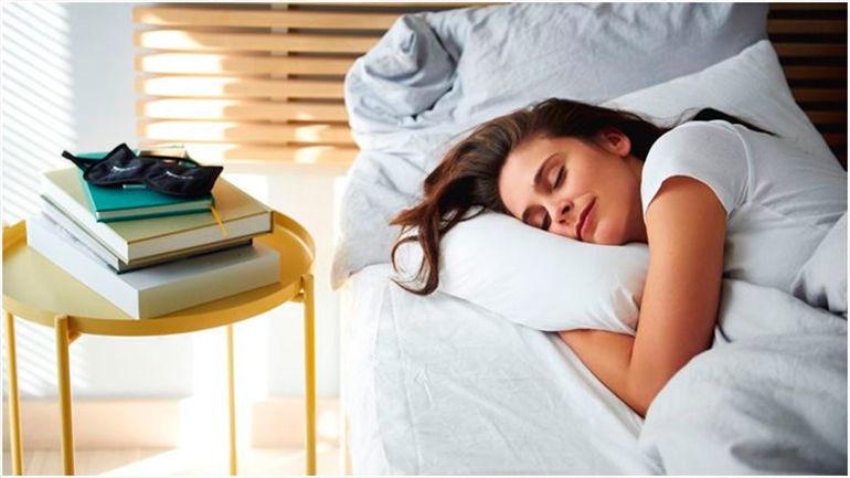 Τι συμβαίνει στον οργανισμό μας όταν κοιμόμαστε λιγότερο από 6 ώρες