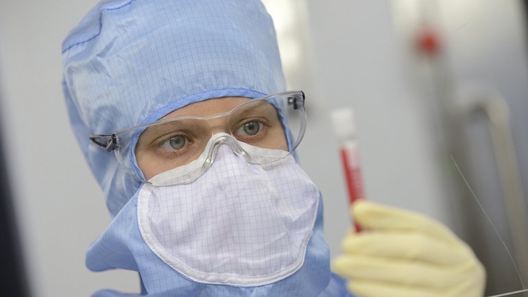 Επιστημονικός θρίαμβος θα είναι το εμβόλιο της Moderna αν εγκριθεί από τον FDA