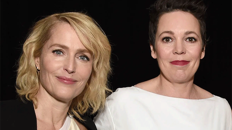 Η Ολίβια Κόλμαν και η Τζίλιαν Άντερσον μίλησαν για τη συνάντησή τους με τη βασιλική οικογένεια