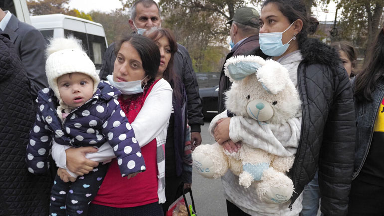 Πούτιν και Μακρόν υπέρ της επιστροφής των προσφύγων στο Ναγκόρνο-Καραμπάχ