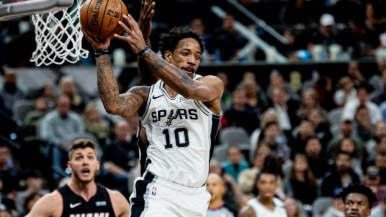 ΝΒΑ: Μένει στους Σπερς ο ΝτεΡόζαν