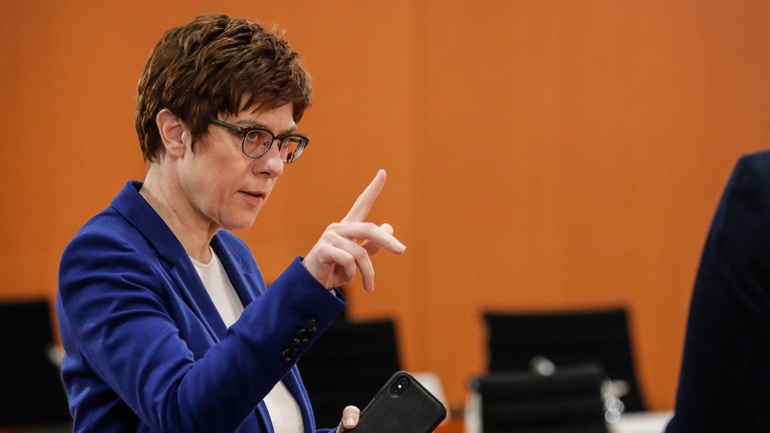 Γερμανία: Η ΕΕ χρειάζεται τη βοήθεια των ΗΠΑ και του ΝΑΤΟ για την ασφάλειά της