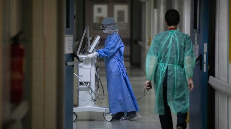 Η Γαλλία ξεπέρασε το όριο των δύο εκατ. κρουσμάτων Covid-19