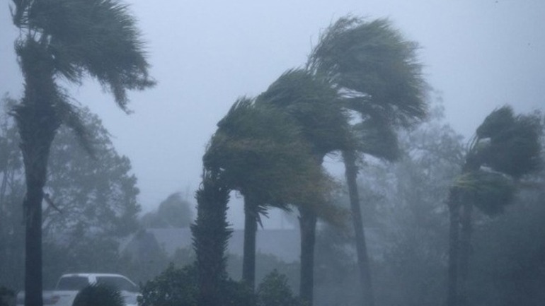 Κεντρική Αμερική: Ο κυκλώνας Γιώτα, κατηγορίας 5, έφτασε στη Νικαράγουα