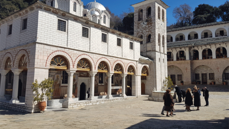 Ιερά Μονή Εικοσιφοίνισσας: Ένα σπάνιο κλεμμένο ιστορικό κειμήλιο του 10ου αιώνα επιστρέφει στη μονή