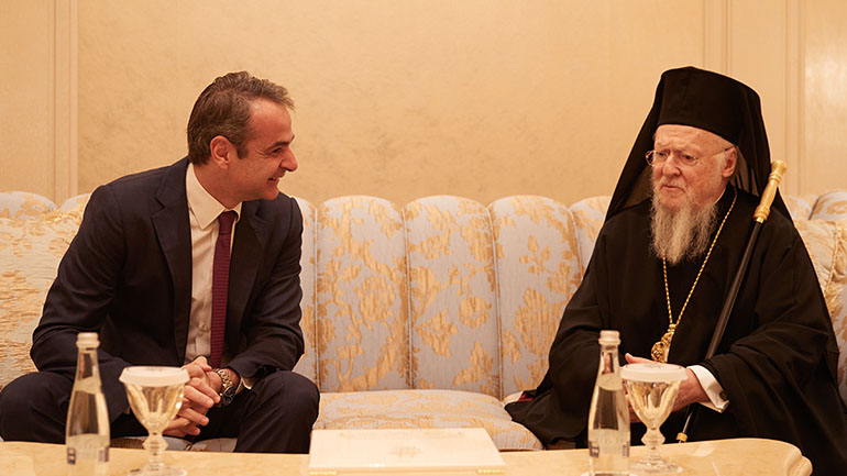 Τηλεφωνική επικοινωνία Μητσοτάκη-Βαρθολομαίου