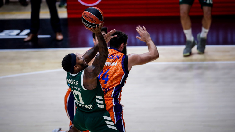 Ήττα για τον Παναθηναϊκό στην Ισπανία, 95-83 η Βαλένθια