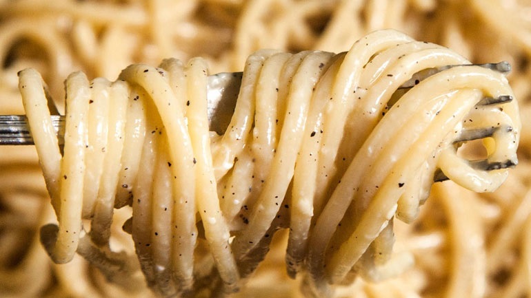 Αυξήθηκε η παραγωγή αντισηπτικού και ζυμαρικών στη Γερμανία λόγω κορωνοϊού