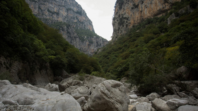Σπάρτη: Ηλικιωμένος ανασύρθηκε νεκρός από χαράδρα στο Καστόρι