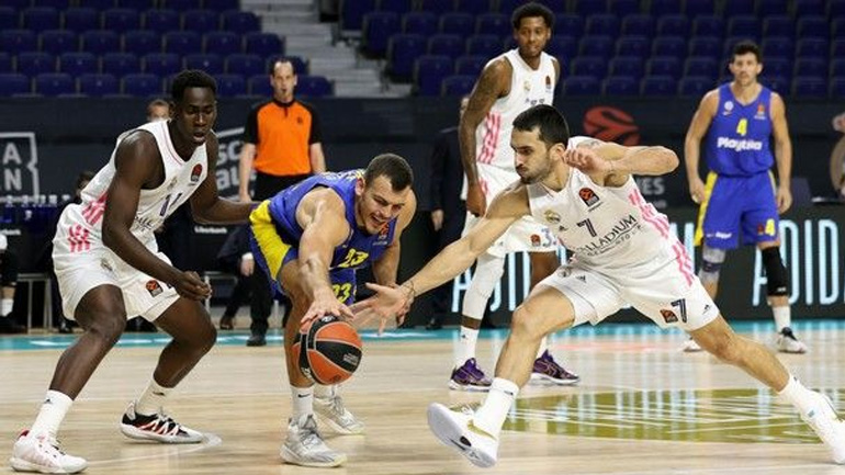 Ευρωλίγκα: Άνετα η Ρεάλ, 79-63 τη Μακάμπι