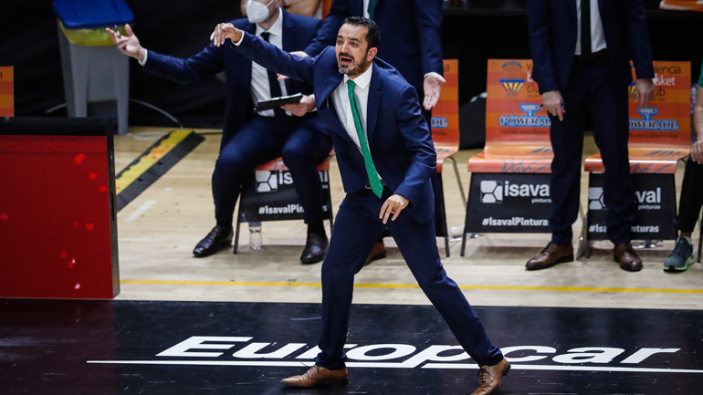 Βόβορας: «Να μας γίνει μάθημα η Βαλένθια»