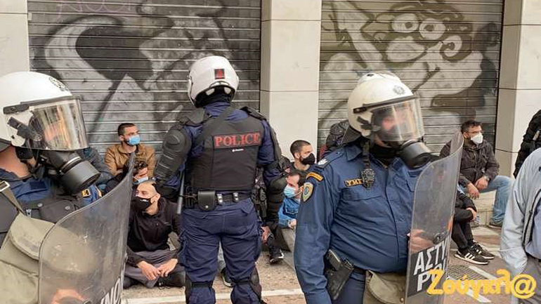 Εκατοντάδες προσαγωγές και δεκάδες συλλήψεις τη 17η Νοεμβρίου